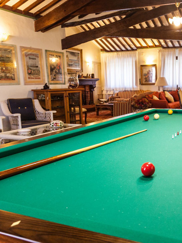 sala-biliardo-600x800